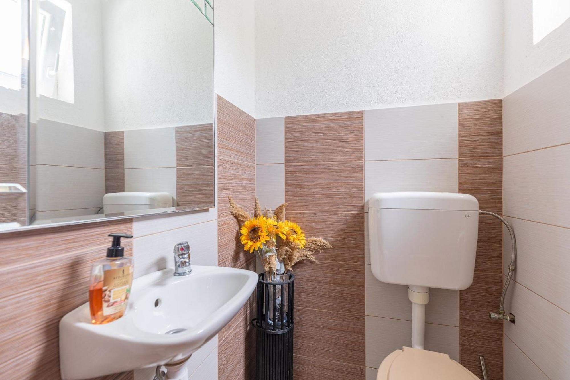 Apartment Anita Zadar